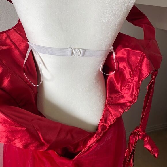 Red Prom / Evening Dress with Silver waist detail. - Picture 10 of 10